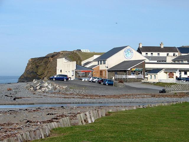 Hôtel B3 Sŵn y Môr à Aberystwyth Extérieur photo